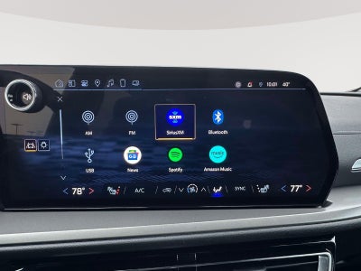 2025 Chevrolet Traverse LT