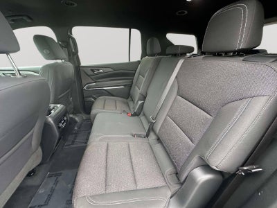 2024 Chevrolet Traverse LS