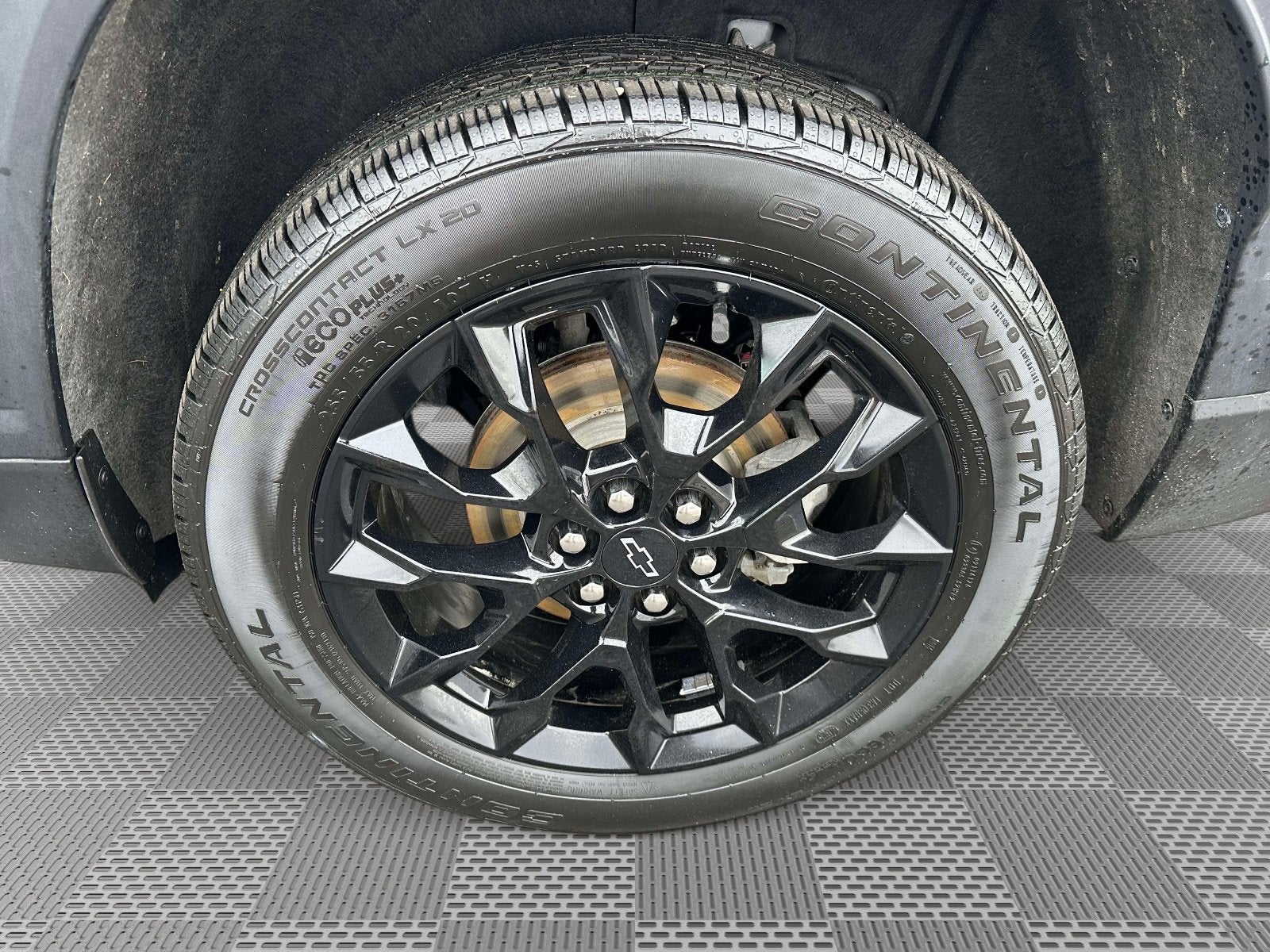 2024 Chevrolet Traverse LS