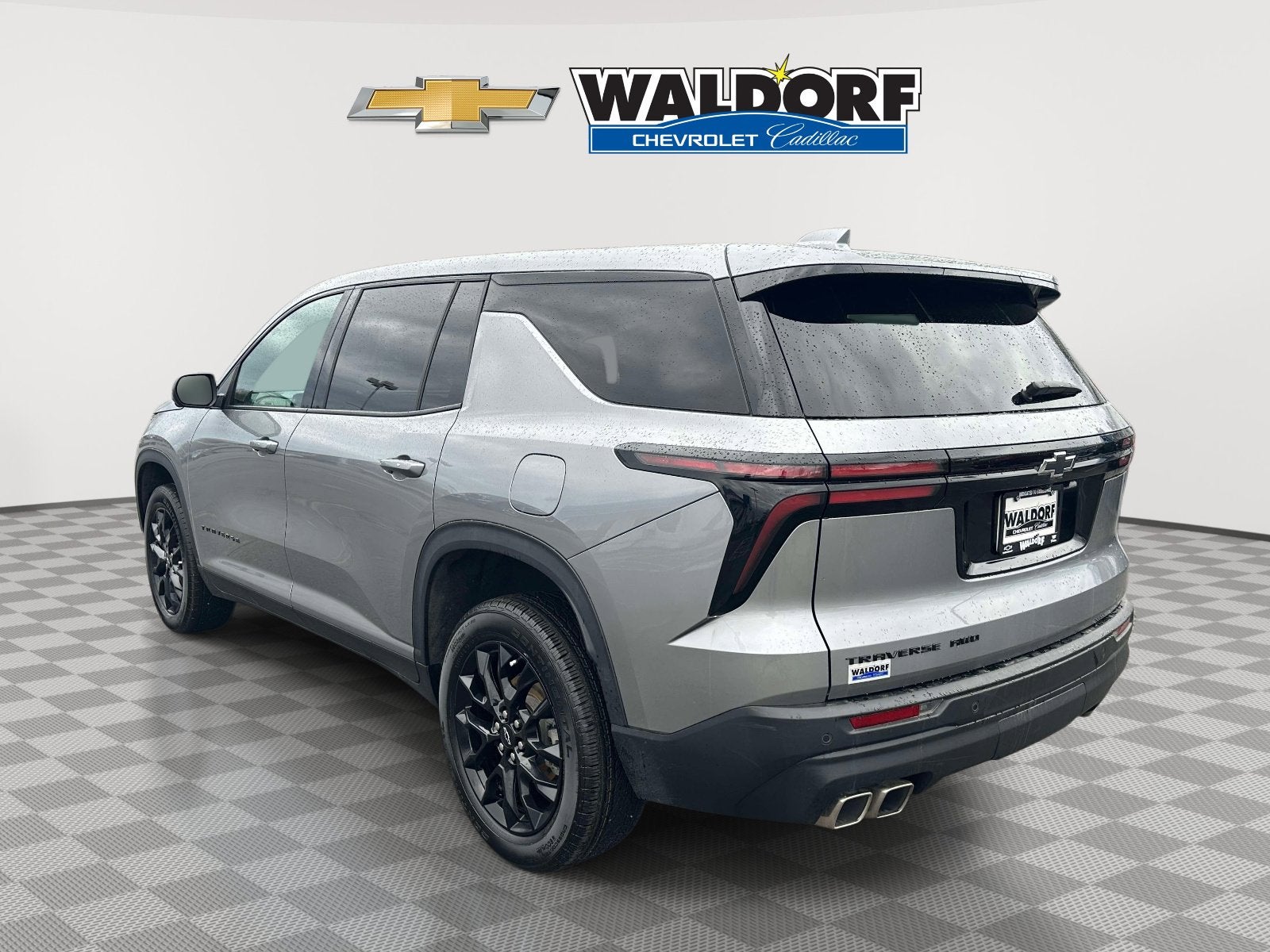 2024 Chevrolet Traverse LS