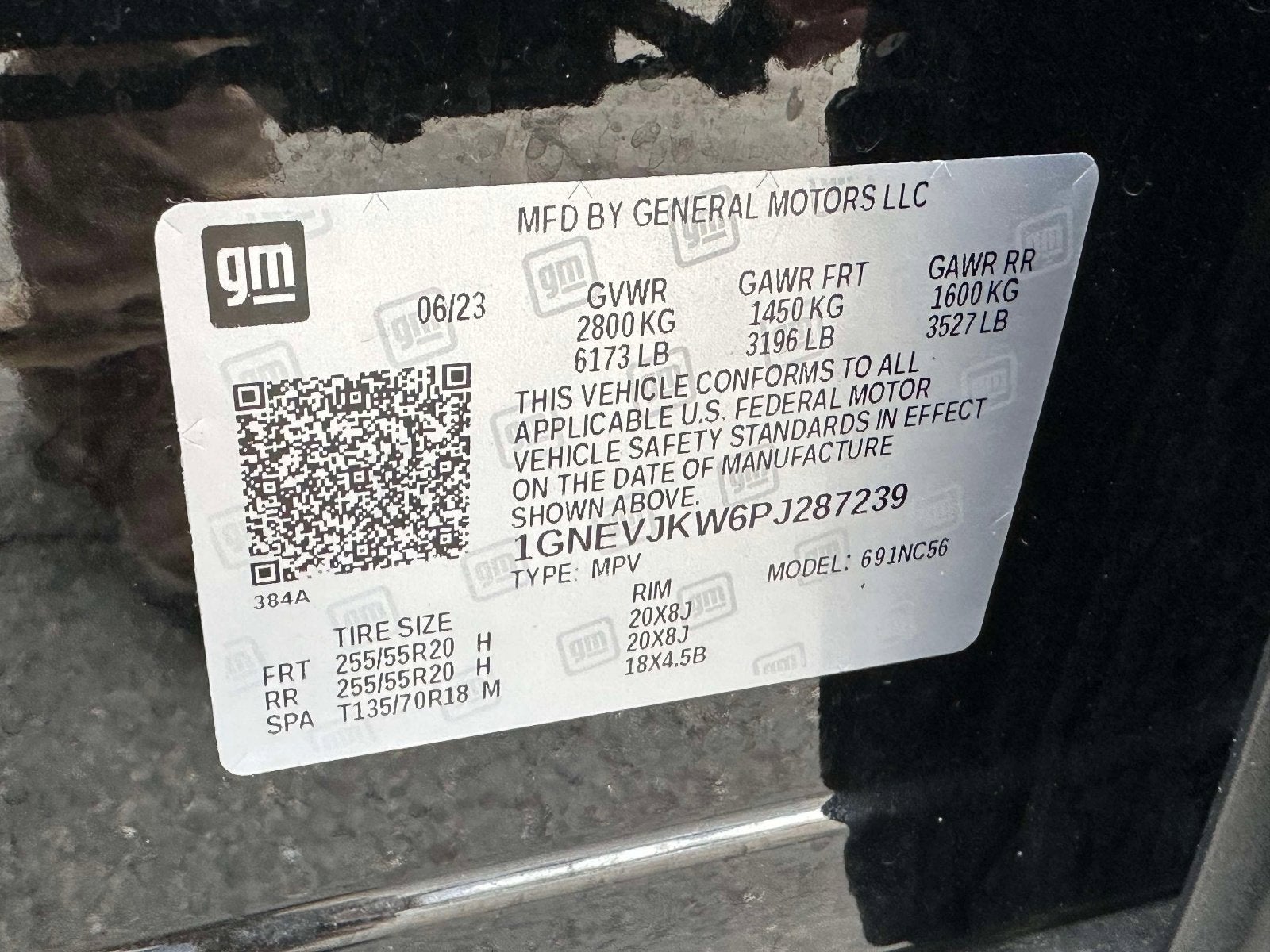 2023 Chevrolet Traverse RS