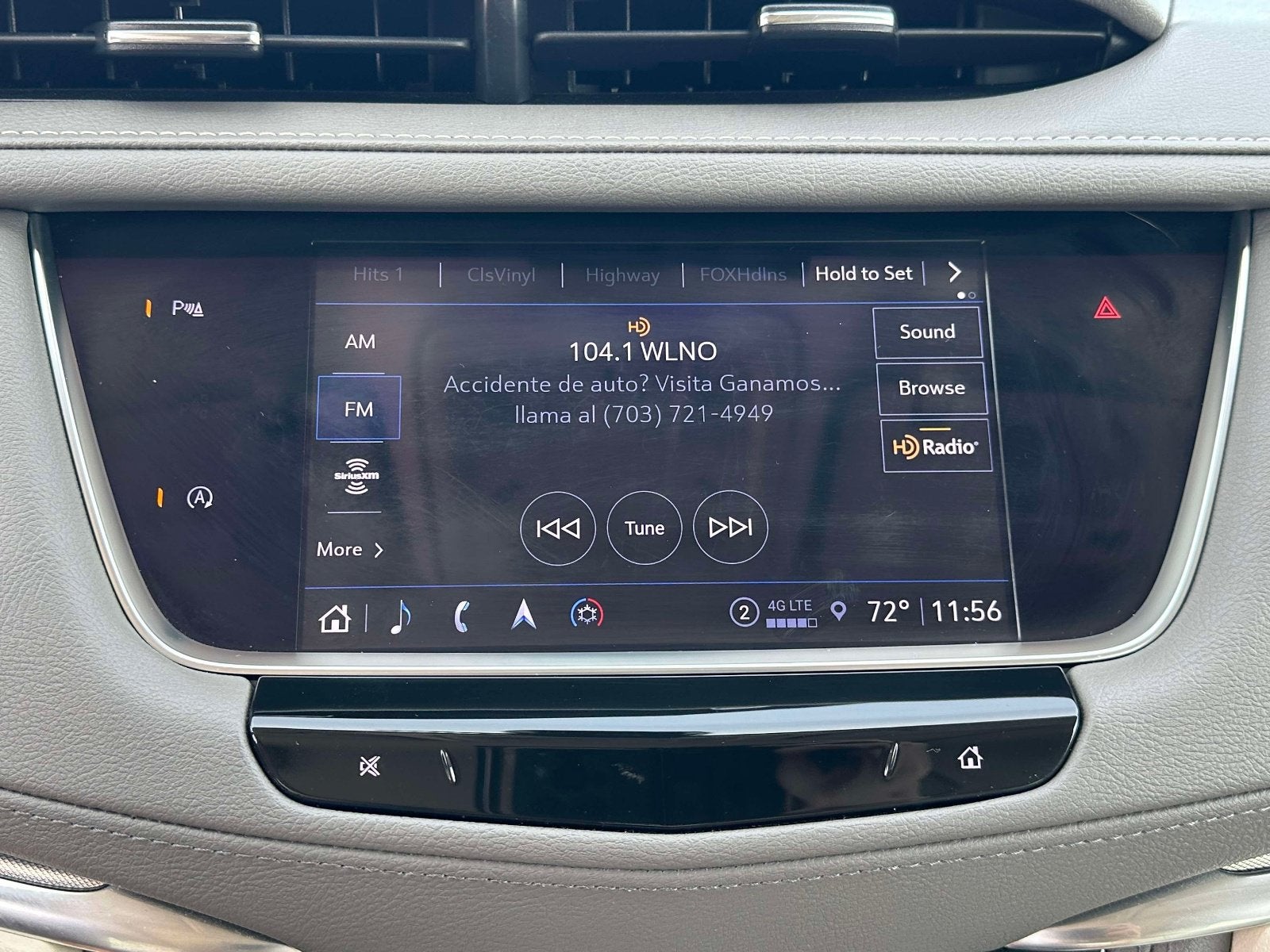 2022 Cadillac XT5 FWD Premium Luxury