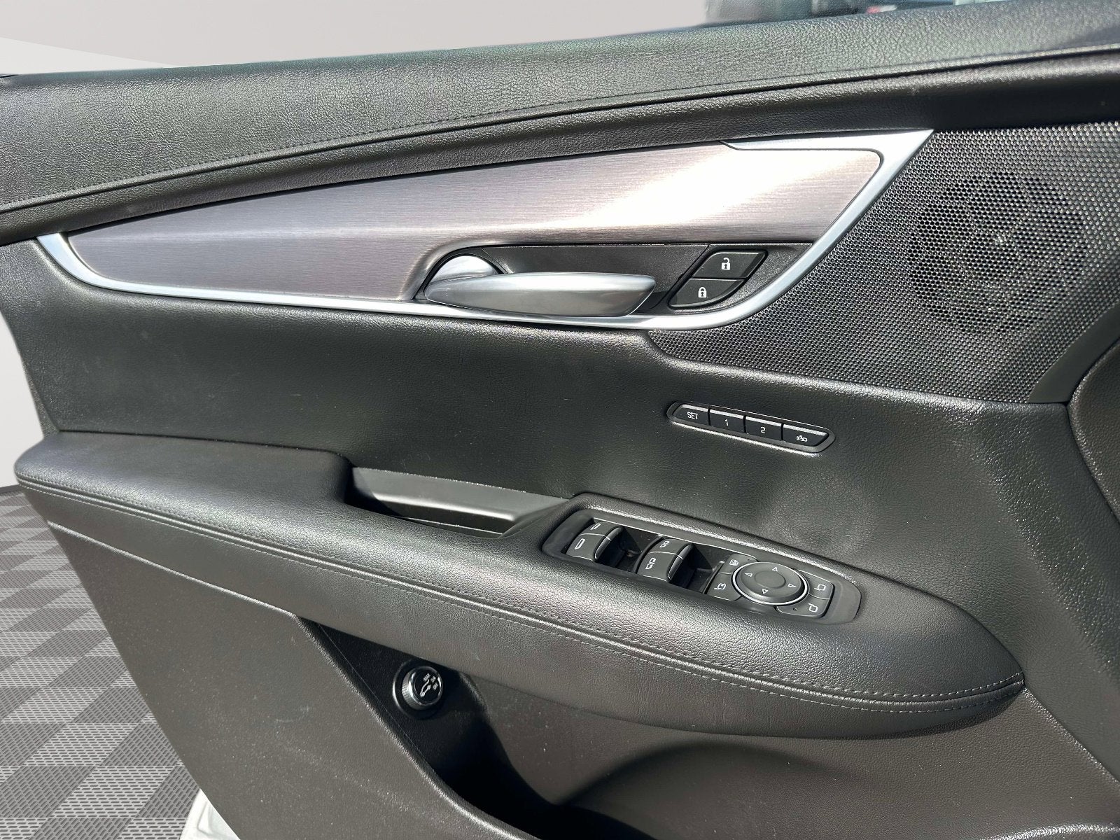 2018 Cadillac XT5 Luxury AWD