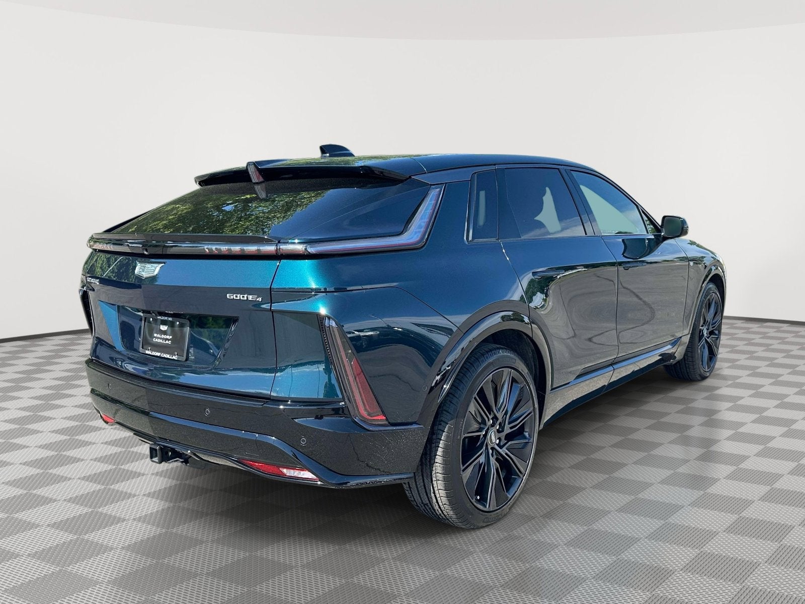 2024 Cadillac LYRIQ Sport 3