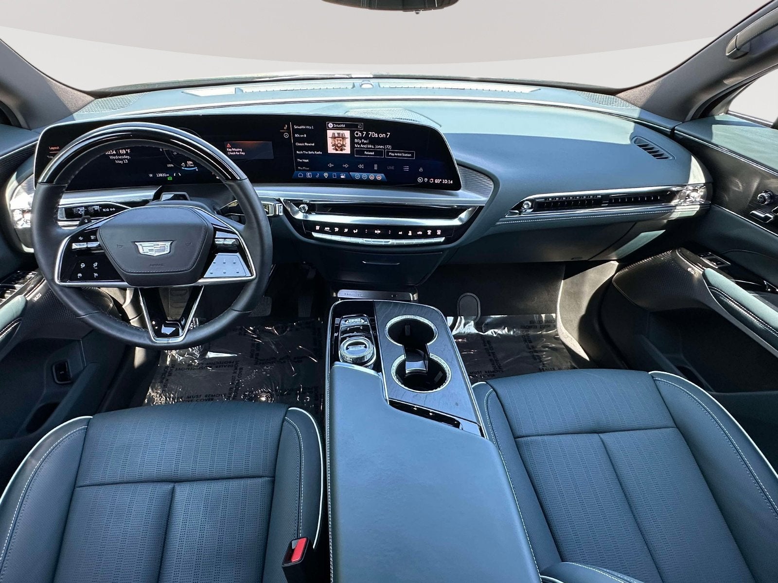 2024 Cadillac LYRIQ Sport 3