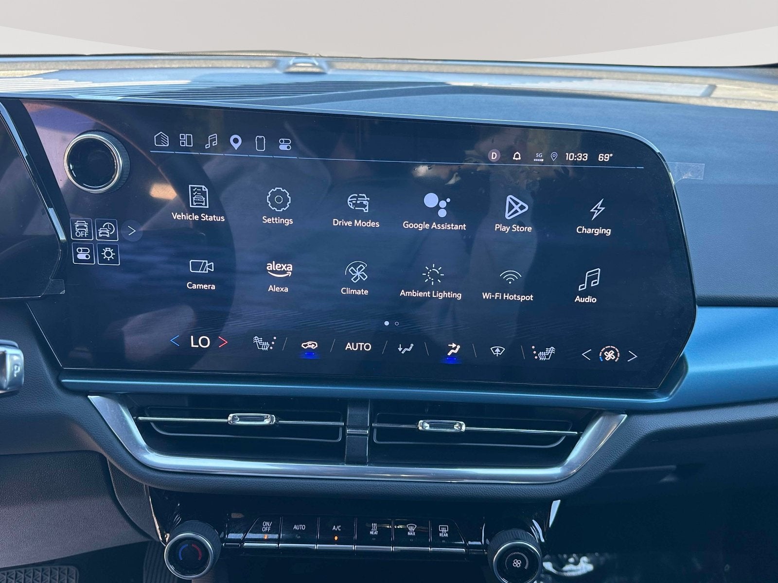 2024 Chevrolet Equinox EV 2LT