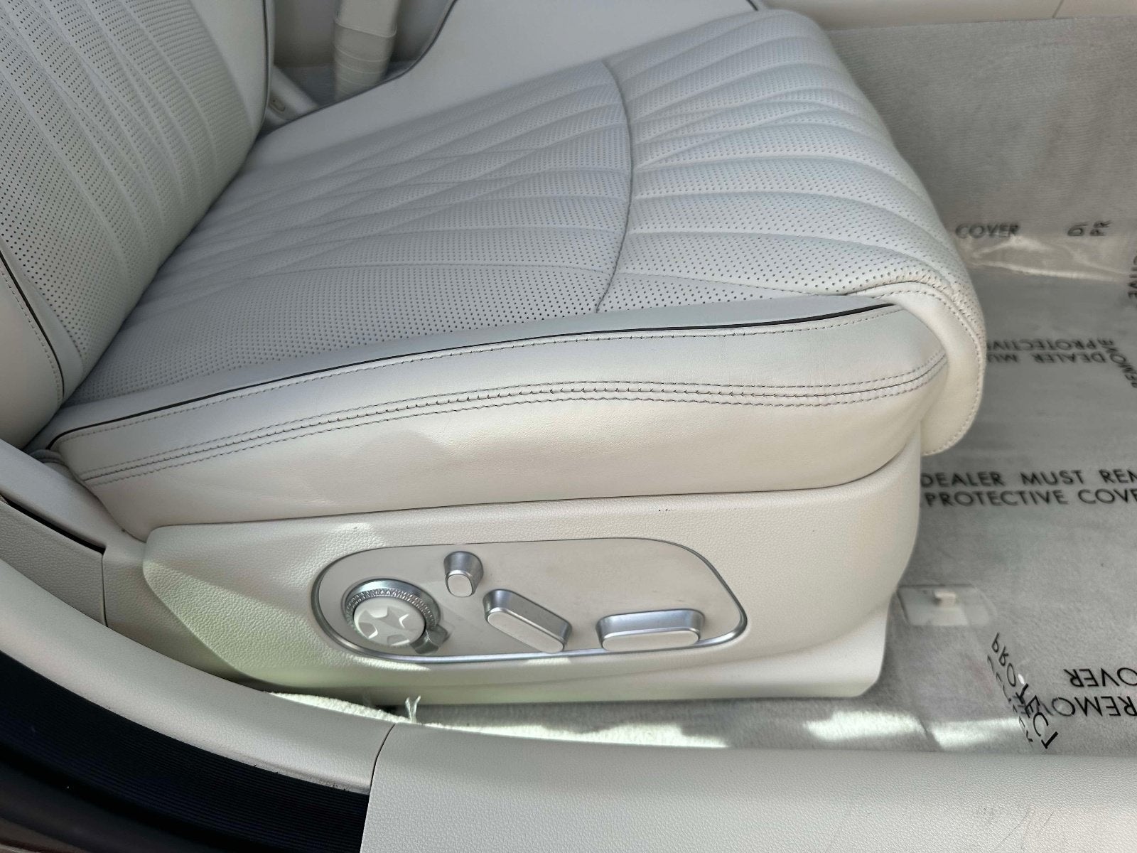 2023 Genesis G90 e-SC