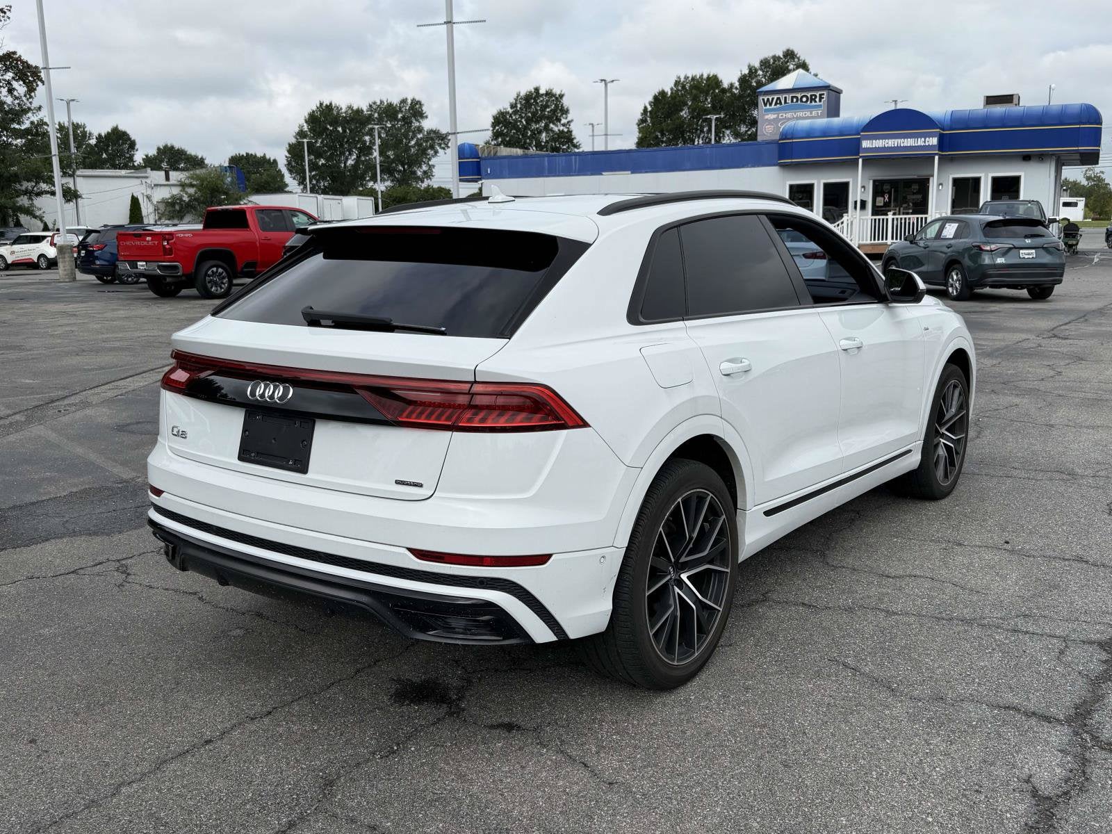2019 Audi Q8 Premium Plus