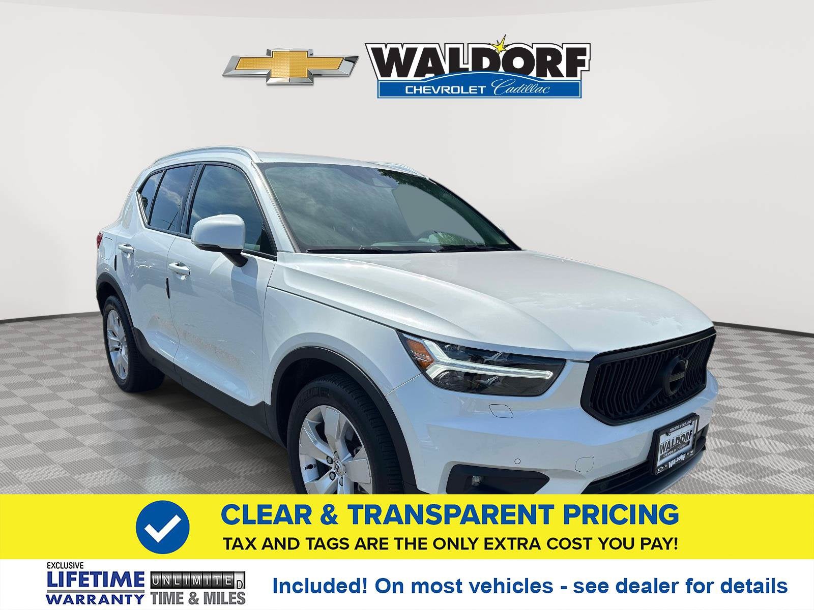 2022 Volvo XC40 Momentum