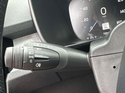 2020 Volvo XC40 Momentum