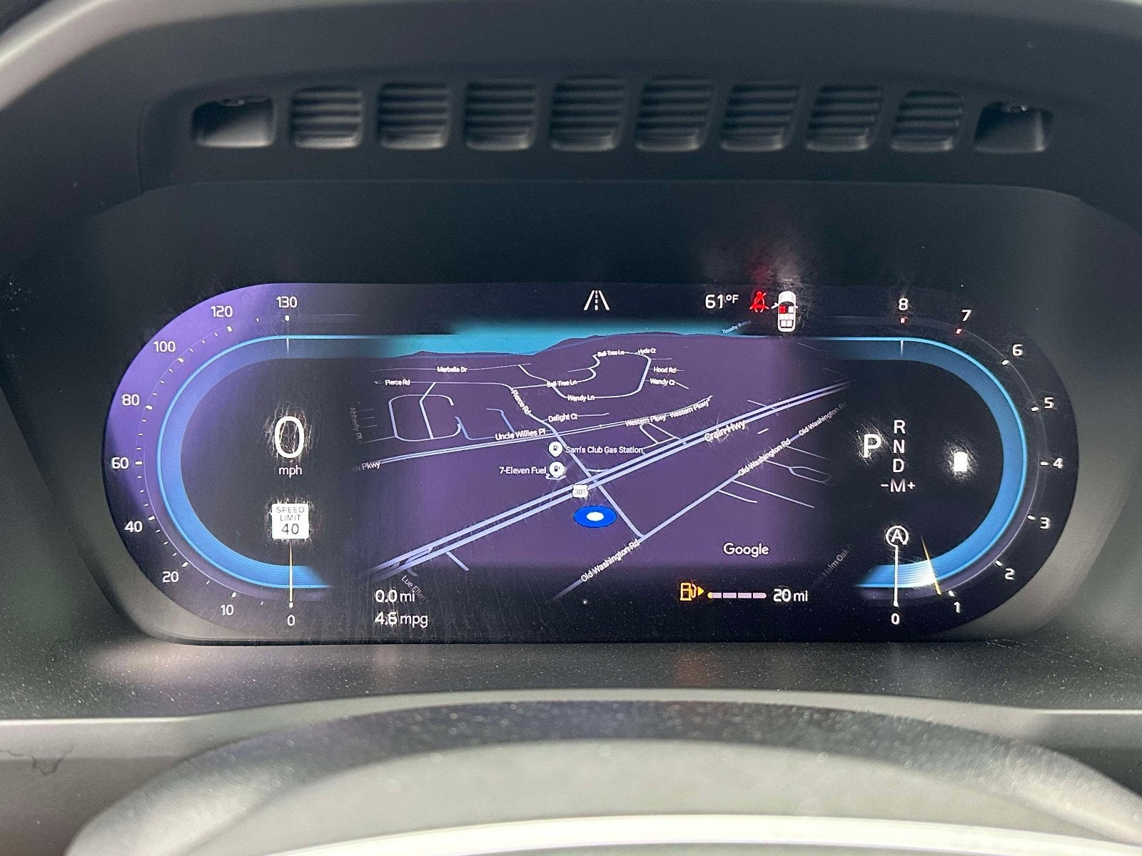 2024 Volvo XC90 Plus Bright Theme