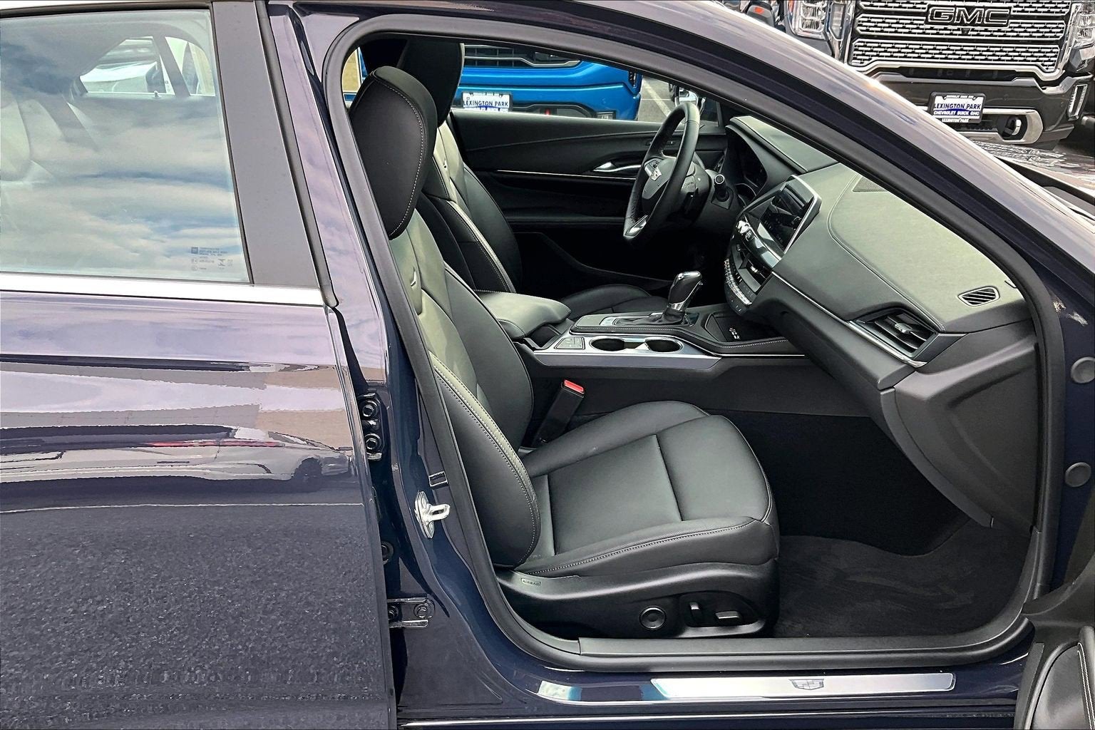 2025 Cadillac CT4 Premium Luxury