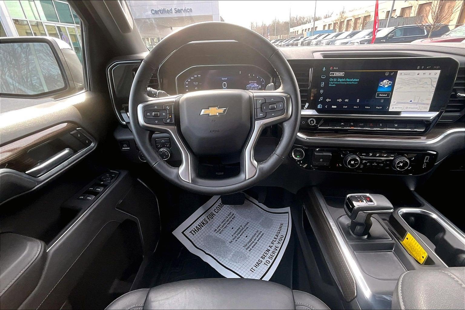 2025 Chevrolet Silverado 1500 LT