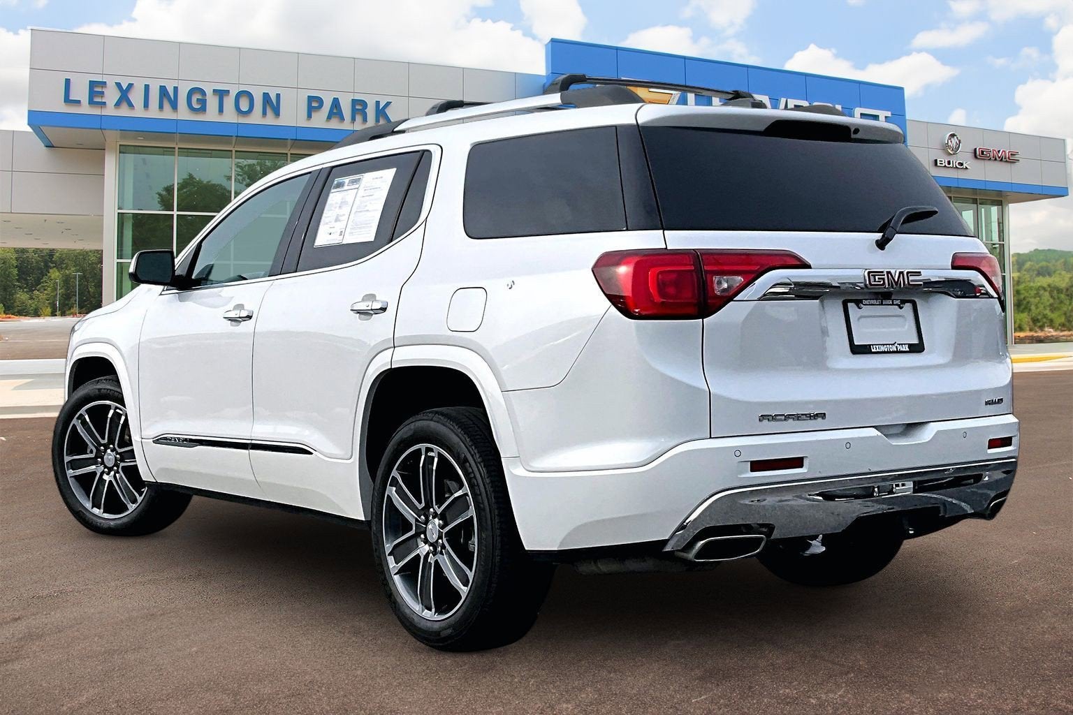 2019 GMC Acadia Denali