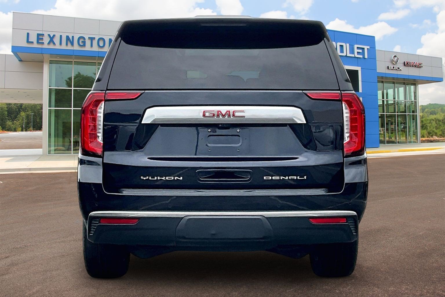 2023 GMC Yukon Denali