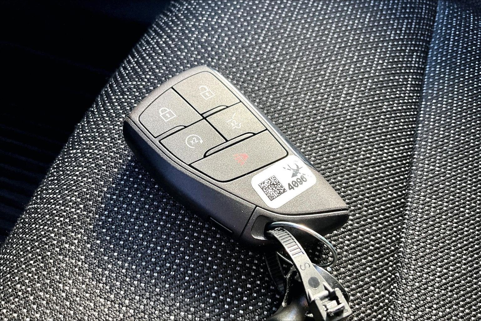 2024 Chevrolet Traverse LS