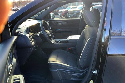 2024 Chevrolet Traverse LS