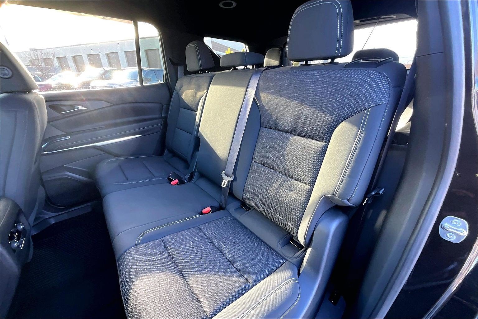 2024 Chevrolet Traverse LS