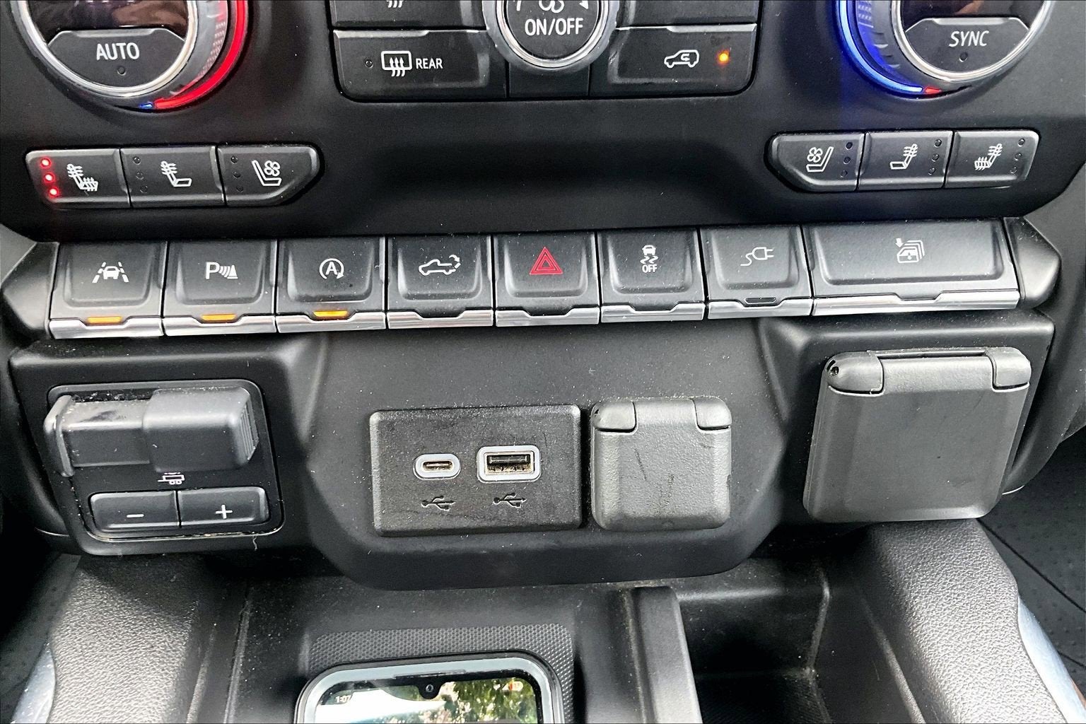 2022 Chevrolet Silverado 1500 LTD High Country