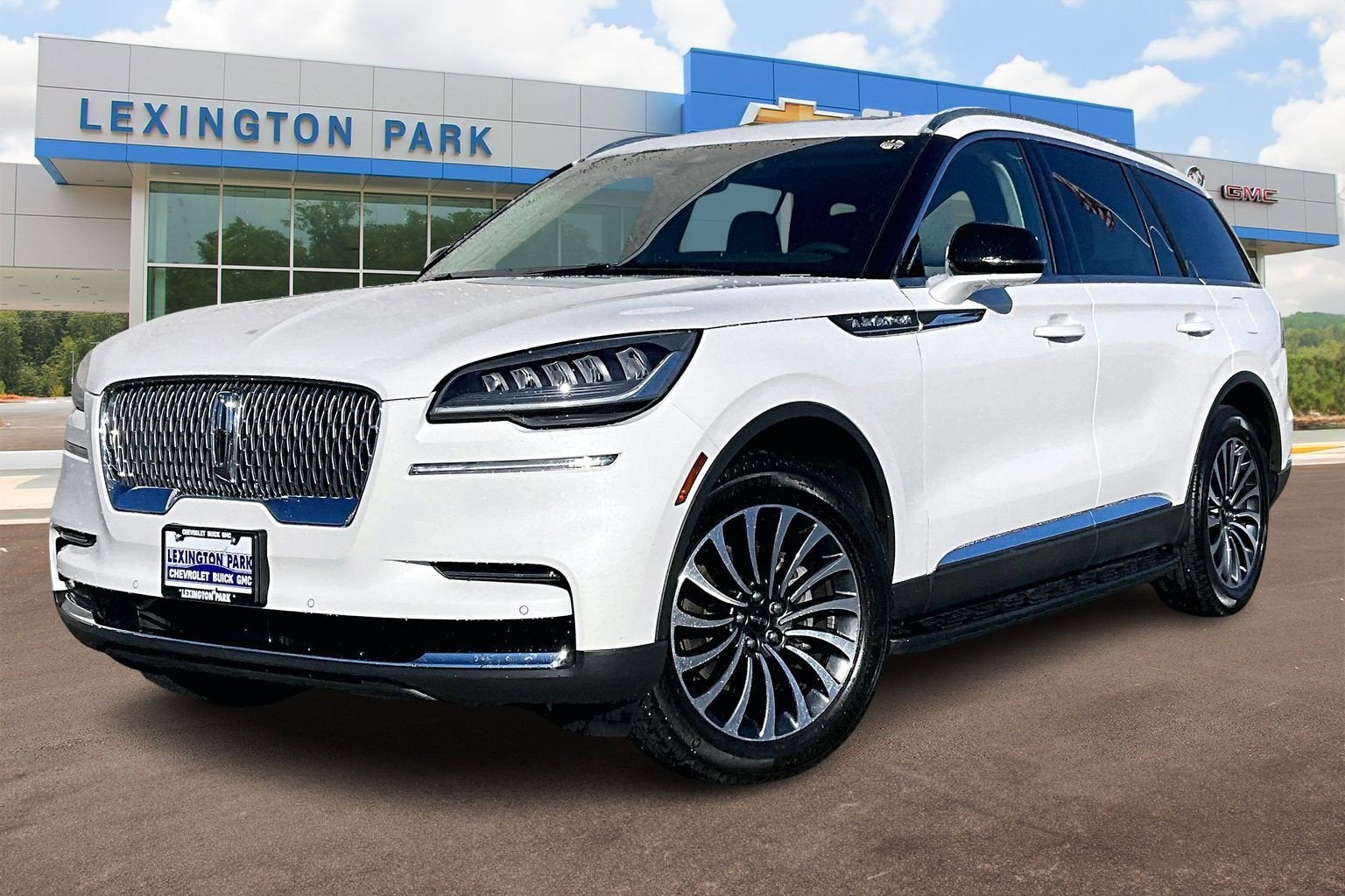 2022 Lincoln Aviator Standard