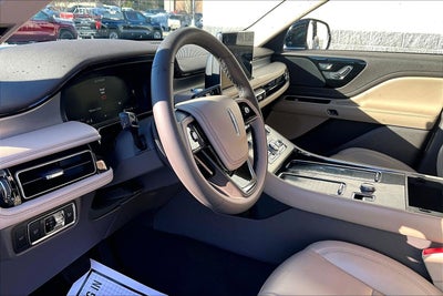 2022 Lincoln Aviator Standard