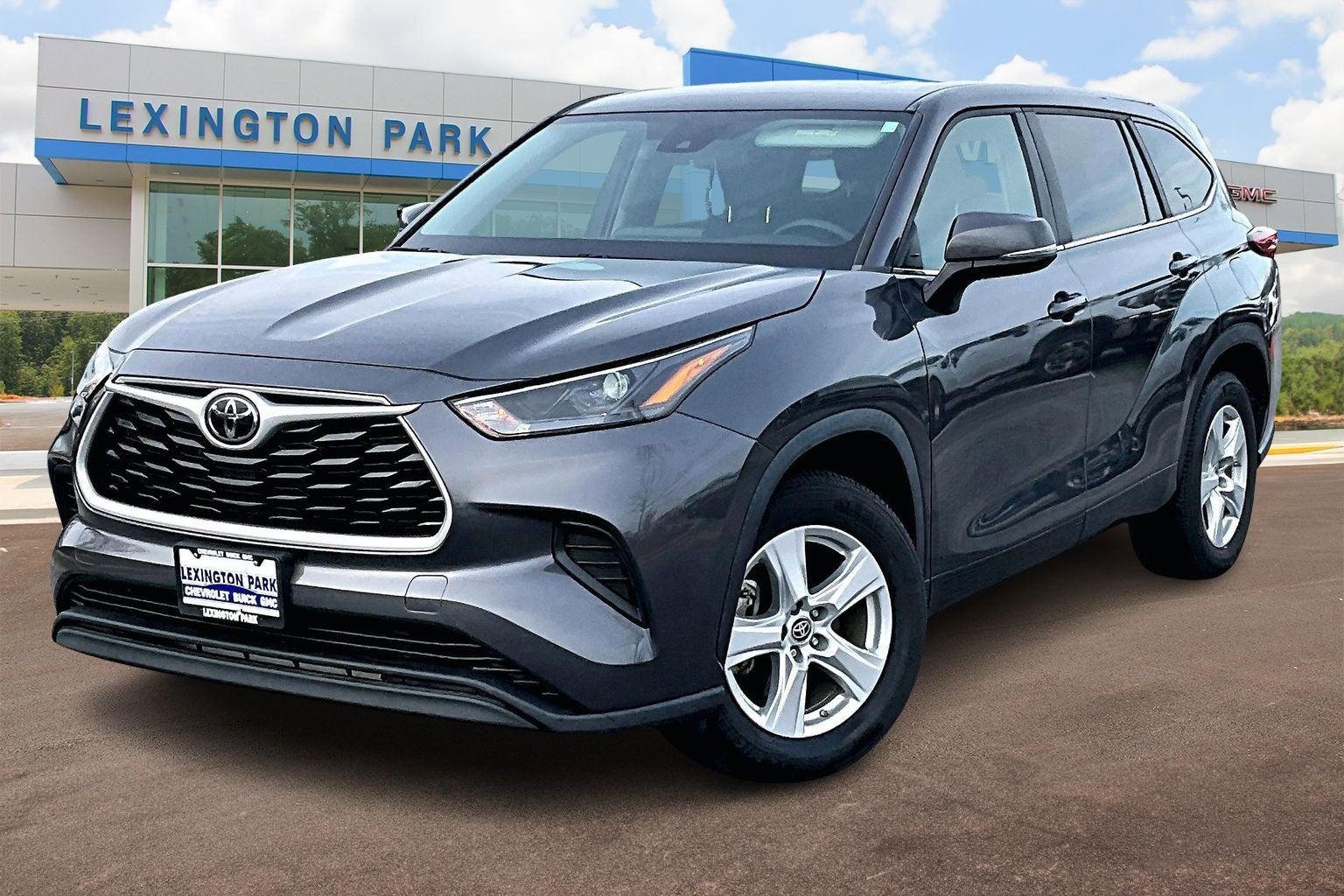 2023 Toyota Highlander L